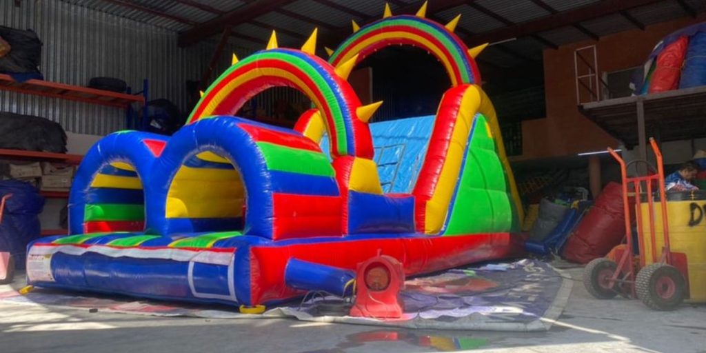 Renta de Inflable Obstáculos Cañones