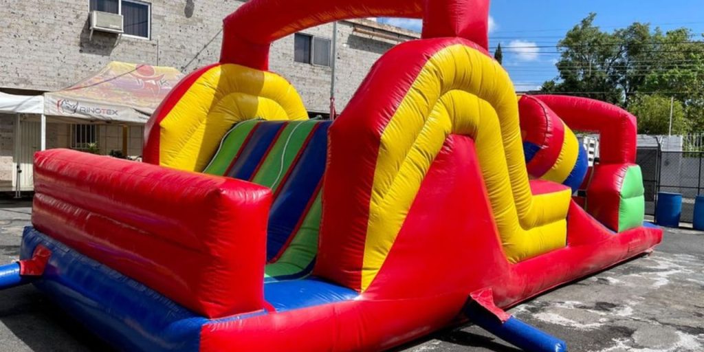 Renta de Inflable Obstáculos 8 mts