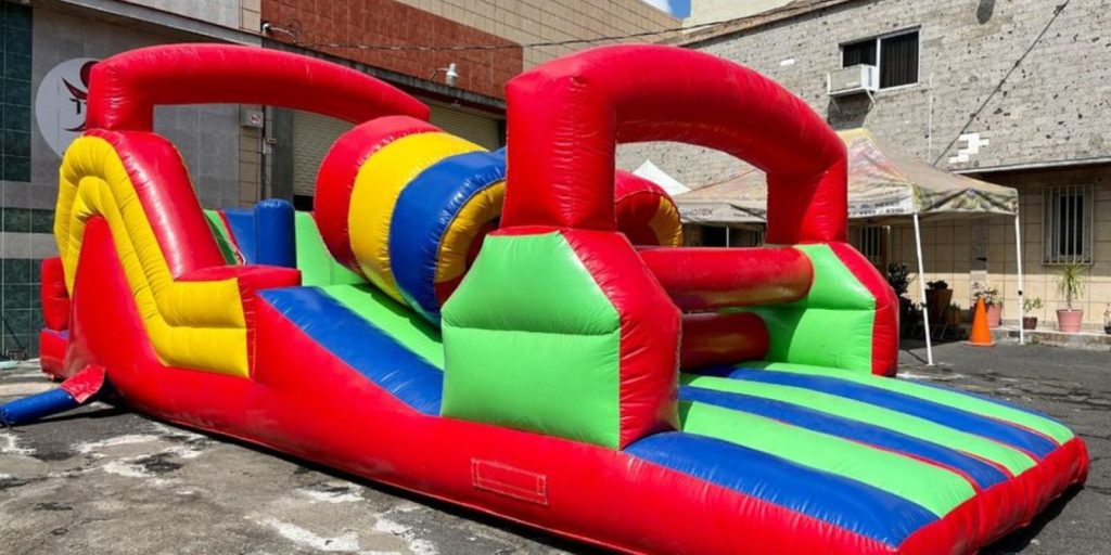 Renta de Inflable Obstáculos 8 mts