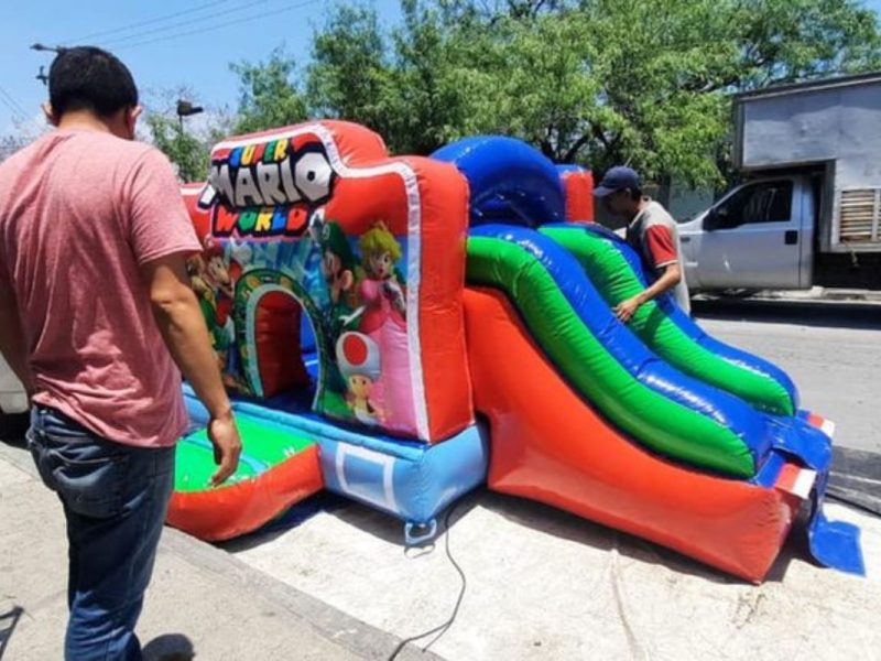 Renta de Mini inflables varios personajes