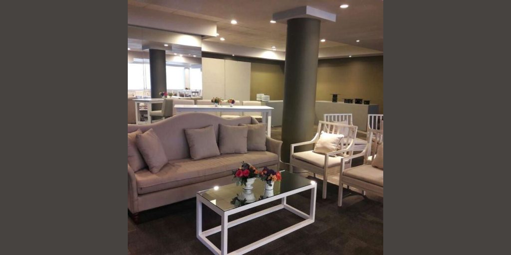 Renta de Mesa Rectangular Eventos