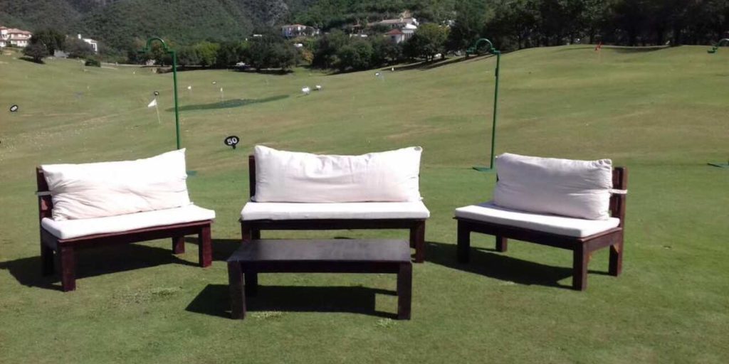 Renta de Sala de Madera