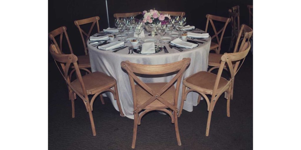 Renta de Sillas Crossback