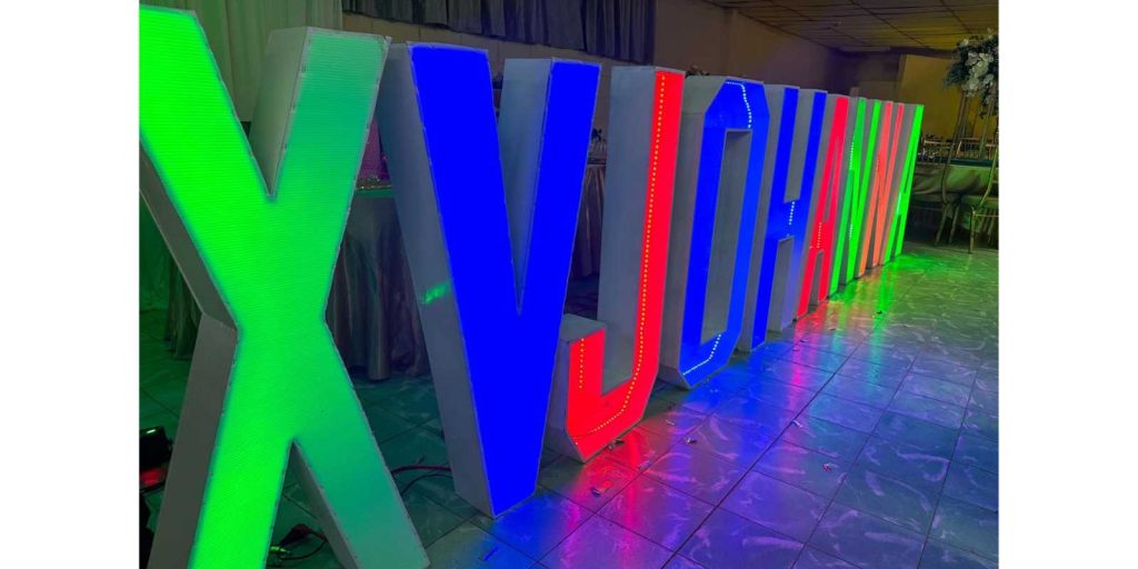 Renta Letras LED Gigantes