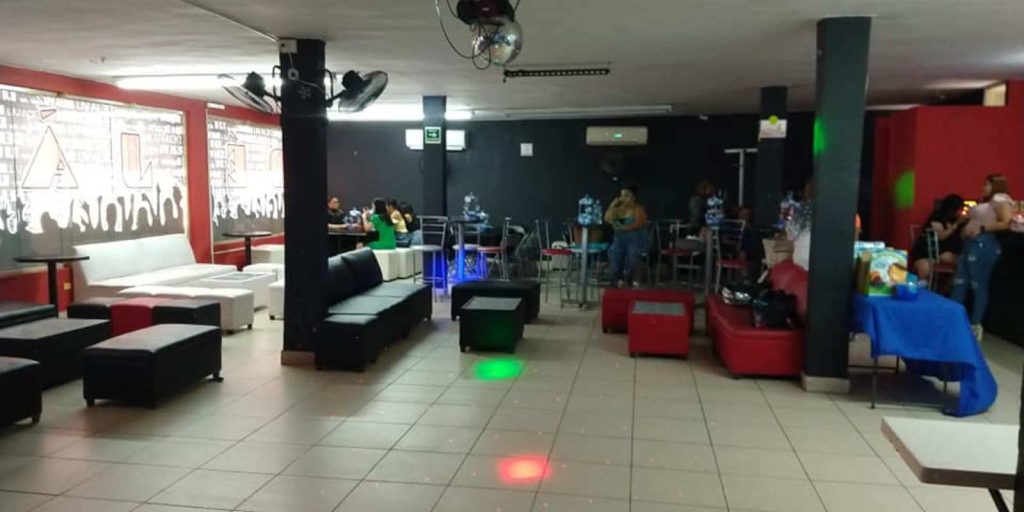 DejaVu Party Lounge