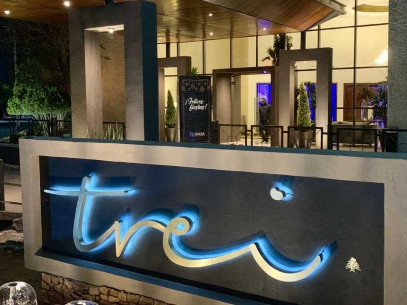 Trei Recepciones