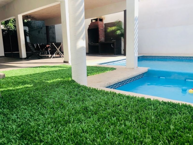 La Casa de Guadalupe