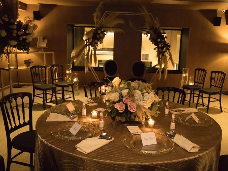 Biblioteca Hotel Auténtico