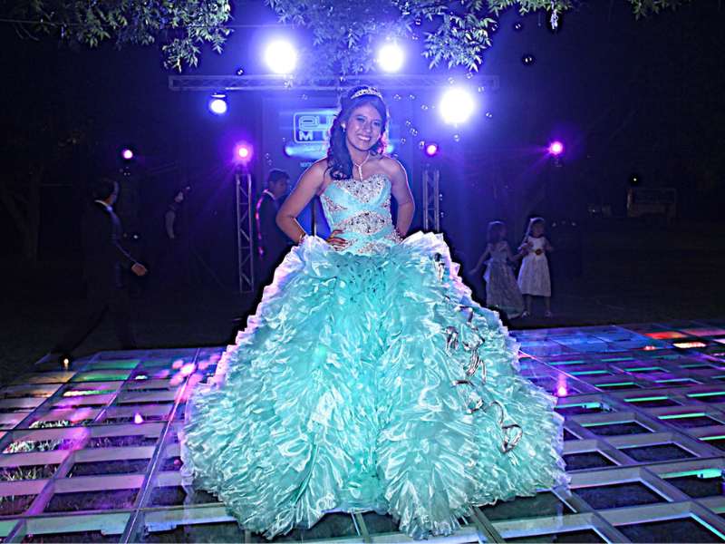 Renta Pista Vintage, Cristal o Charol