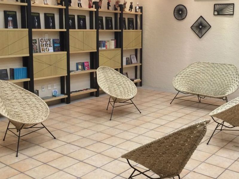 Renta de Mobiliario Línea Country Mesas y Sillas Tradicionales