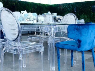 Renta de Mesas y Sillas Lounge Línea Princesa para eventos