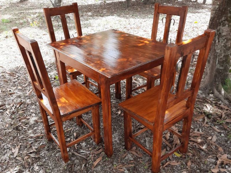 Renta de Mobiliario Tipo Bar Línea Vintage para eventos