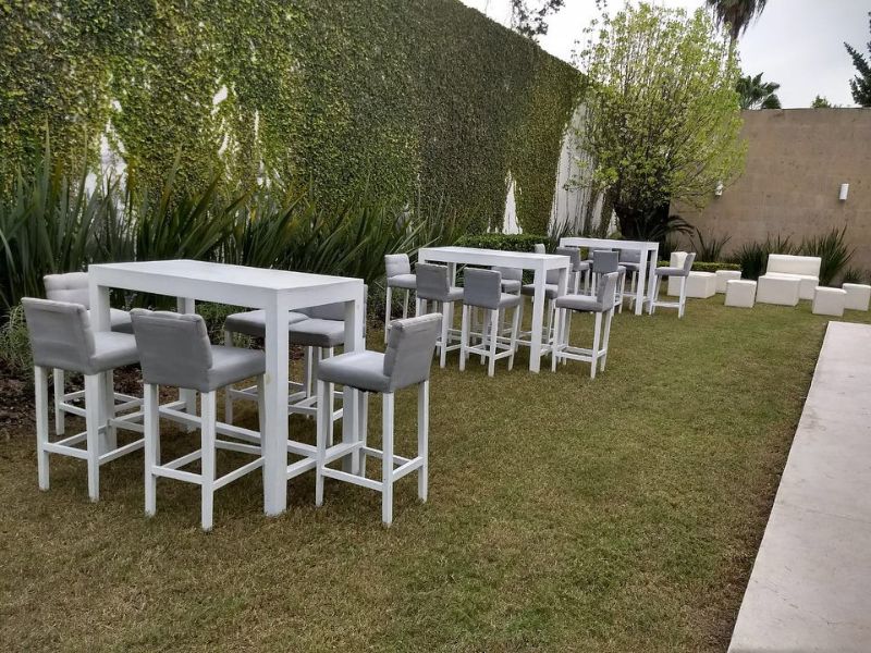 Renta de Mobiliario Tipo Bar Línea Vintage para eventos
