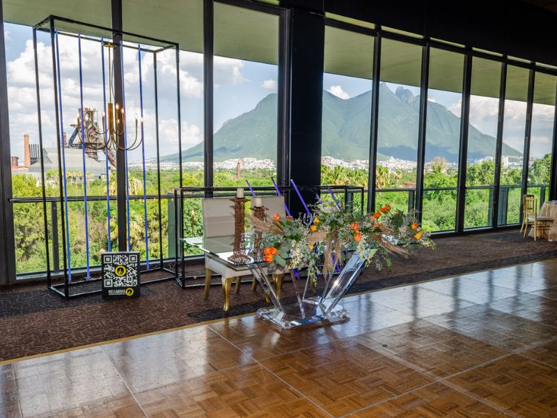 Renta de Salón 203 para posadas en Cintermex