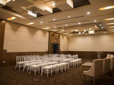 Renta de Salón Europa para posadas en Cintermex