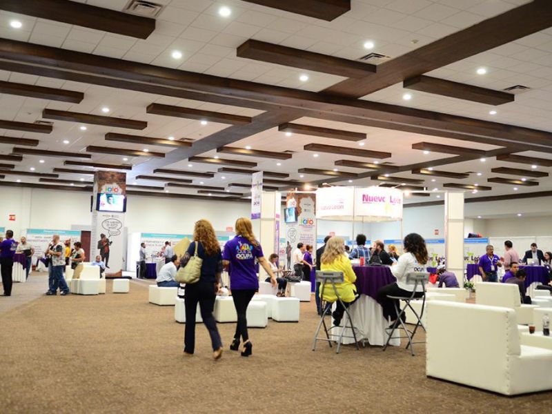 Renta de Salón VIP para conferencias en Cintermex