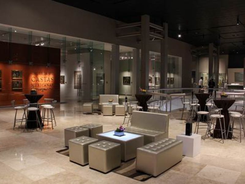 Vestibulo Planta Alta - Museo de Historia Mexicana